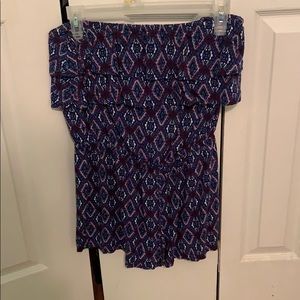 Short sleeveless romper